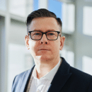 3f9ffb8c-linkedin-sales-navigator-pata8xe_ivm-unsplash-1.png