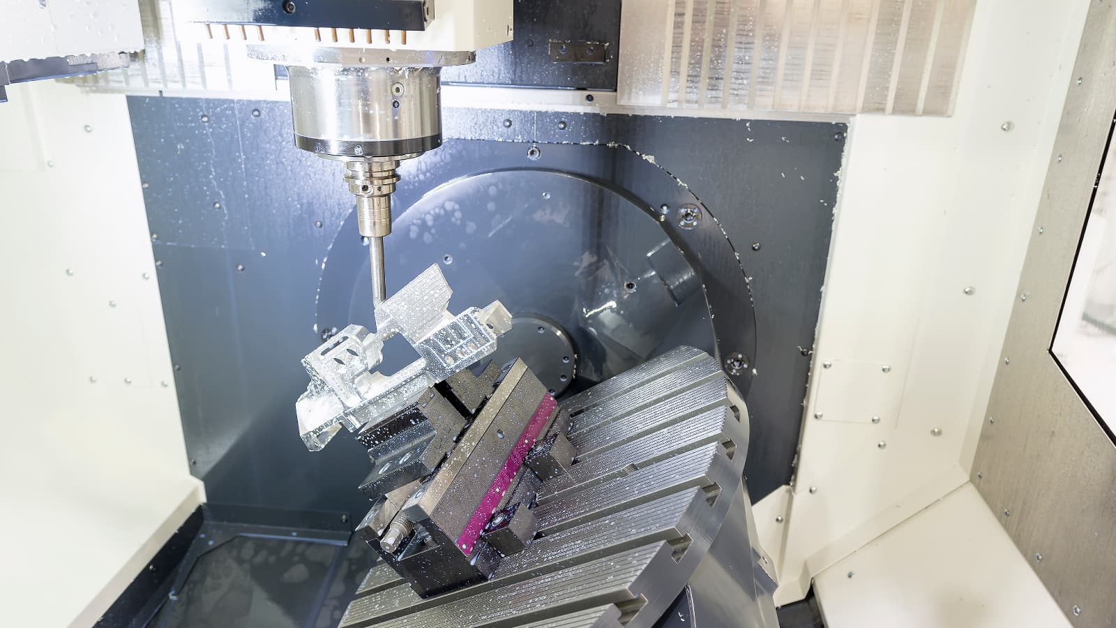 5-axis-cnc-machining-1.jpg